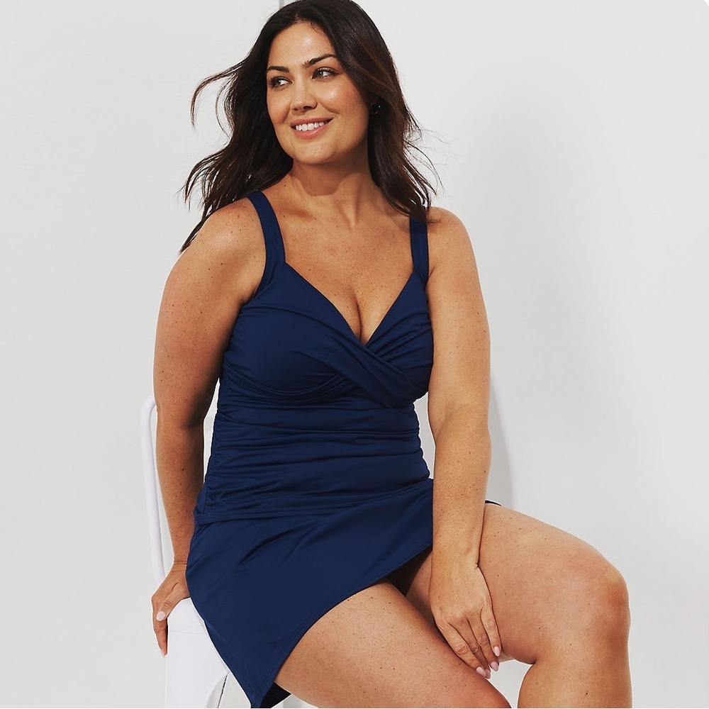 Lands’ End Tummy Control Wrap Underwire Tankini Swim Top-Navy-Women Size 26W
